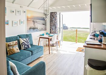 Deluxe Beach Hut - Sauchope Links Park, Anthruther