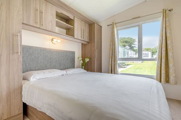 Bronze 2 Bedroom Caravan, Sleeps 6 - Looe Bay, Looe