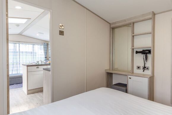 Bronze Premium 1 Bedroom Caravan, Sleeps 2 P, Bronze Premium 1 Bedroom Caravan, Sleeps 2 - Looe Bay, Looe