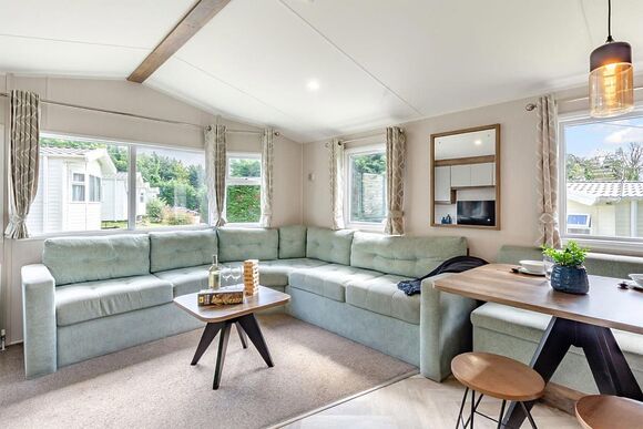 Bronze Premium 2 Bedroom Caravan, Sleeps 6 - Looe Bay, Looe
