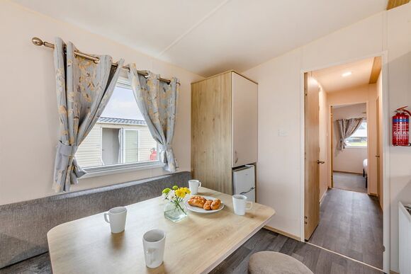 Gold Caravan with parking 6 P, Gold Caravan with parking 6 - Looe Bay, Looe