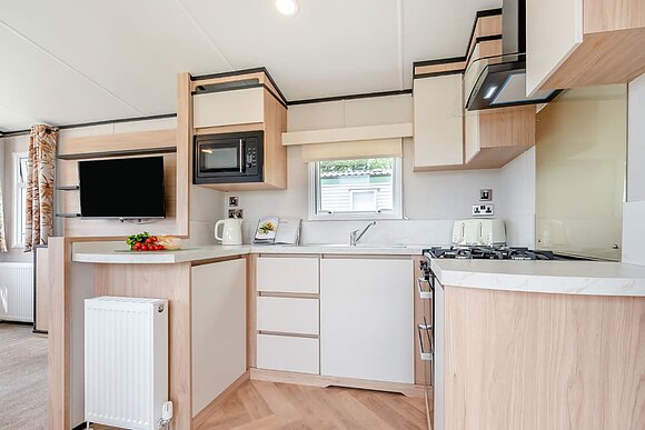 Silver Premium 2 Caravan slps 6 parking, decking - Looe Bay, Looe