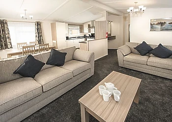 Typical SM 3 Bed Platinum Lodge Plus 