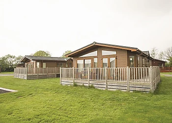 Typical SM 4 Bed Platinum Lodge Plus 