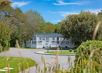 Solent Breezes, Fareham