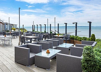 Solent Breezes, Fareham