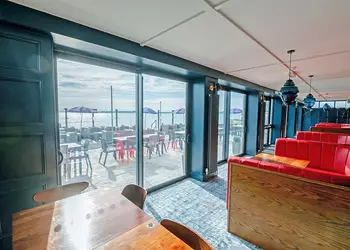 Solent Breezes, Fareham