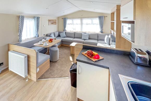 Gold  2 Caravan - Solent Breezes, Fareham