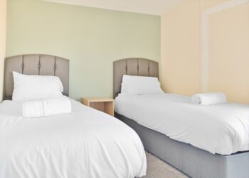 Silver Chalet 3 bedroom Hot Tub (slps 6) - Solway Holiday Village, Silloth, North Lakes