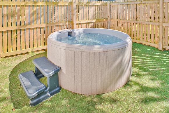 Silver Chalet 3 bedroom Hot Tub (slps 6) - Solway Holiday Village, Silloth, North Lakes