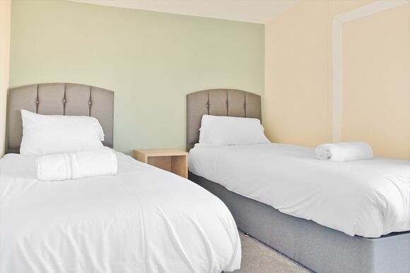 Silver Chalet 3 bedroom Hot Tub (slps 6) - Solway Holiday Village, Silloth, North Lakes