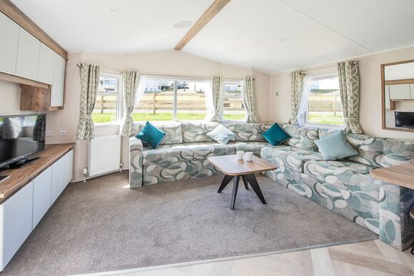 SB 2 Bed Platinum Caravan - South Bay Holiday Park, Brixham