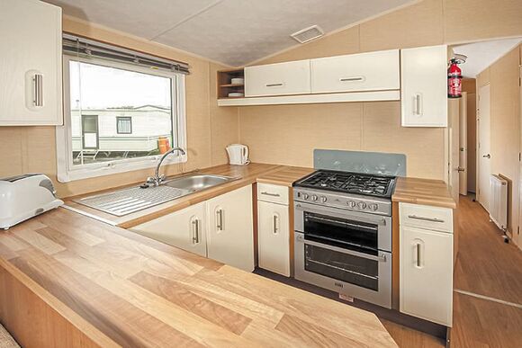 Typical SB 3 Bed Gold Caravan (Pet) 