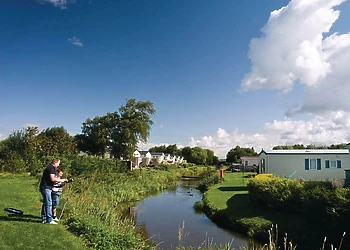 Southport Riverside, Southport