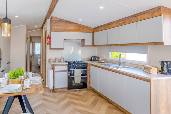 Signature 2 Bed Caravan Pet Friendly - Riverside Holiday Park, Southport