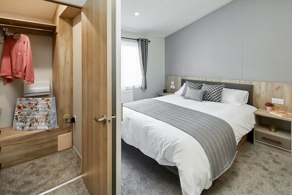 Signature Lodge 3 Bed Pet Friendly - Riverside Holiday Park, Southport