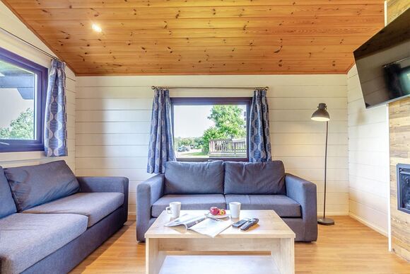 Superior Lodge with parking, ensuite & decking 6 P, Superior Lodge with parking, ensuite & decking 6 - Southerness, Southerness, by Dumfries