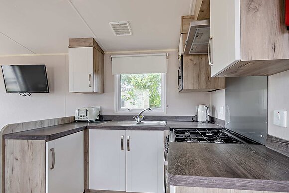 Silver 2 Caravan slps 6 parking P - Southerness, Southerness, by Dumfries
