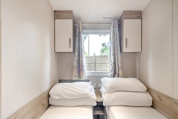 Silver 2 Caravan slps 6 parking P - Southerness, Southerness, by Dumfries