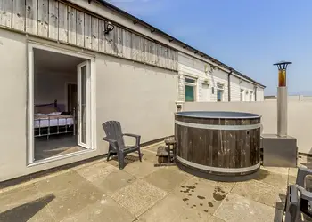 Stable Cottage - Sandy Park, Crimdon