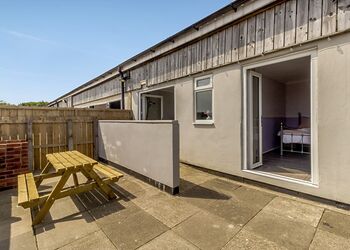 Stable Cottage - Sandy Park, Crimdon