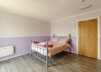 Stable Cottage - Sandy Park, Crimdon