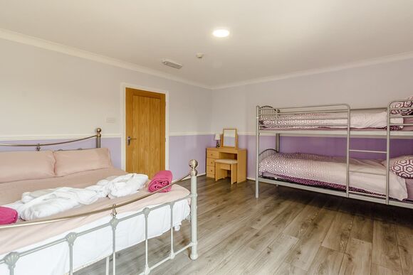 Stable Cottage - Sandy Park, Crimdon