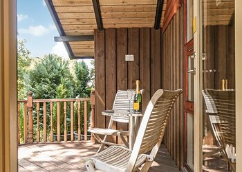 Lilleskov - Springwood Lodges, Harrogate