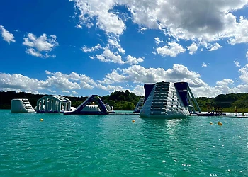 St Andrews Lakes, Halling