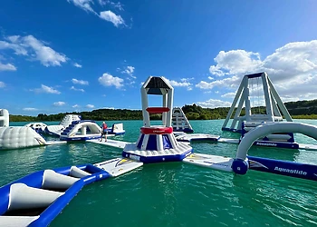 St Andrews Lakes, Halling