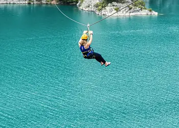 St Andrews Lakes, Halling