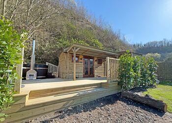 Partridge Lodge - St Andrews Lakes, Halling