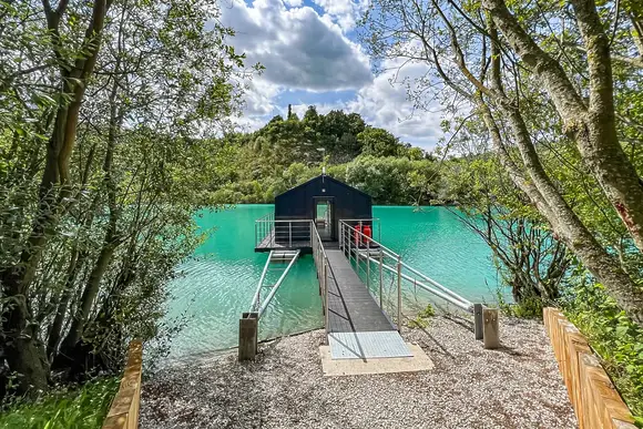 St Andrews Lakes, Halling