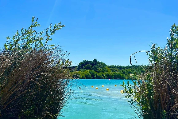 St Andrews Lakes, Halling