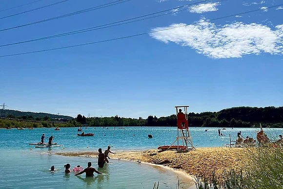 St Andrews Lakes, Halling