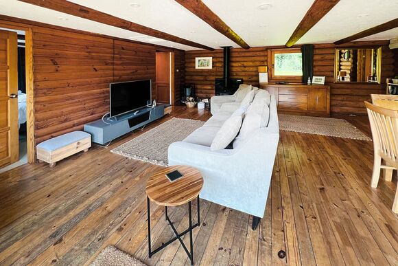 Willow Lodge - St Andrews Lakes, Halling