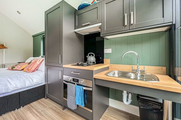 Point Lodge - St Andrews Lakes, Halling