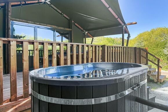 Hill Top Lodge - St Andrews Lakes, Halling