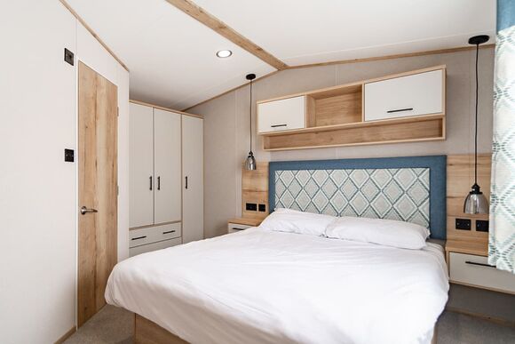 Platinum 2 Bedroom Caravan (Pet Friendly) - Stowford Farm Meadows, Combe Martin