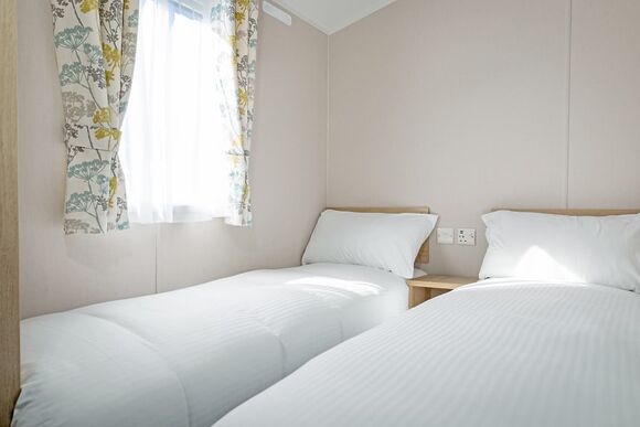 Gold with Decking 3 Caravan (Pet Friendly) - Stowford Farm Meadows, Combe Martin