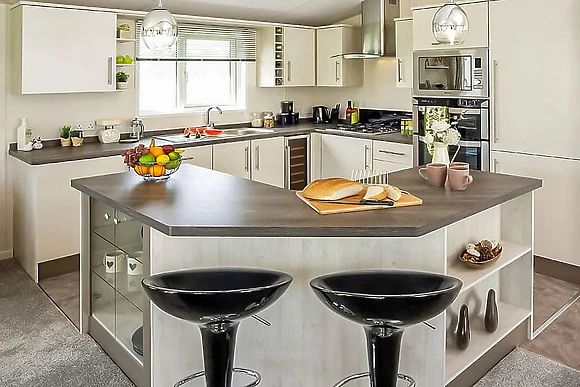 4 Berth Luxury Lodge - St Helens Coastal Resort, Ryde