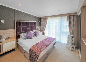 2 Bed Diamond Hot Tub Lodge - St Ives Holiday Village, Lelant, St Ives