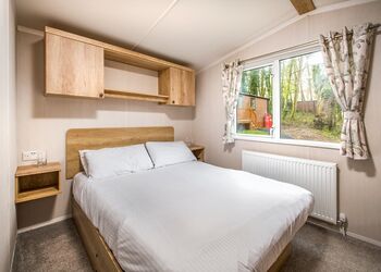 3 Bed Gold Hot Tub Caravan Lodge - St Ives Holiday Village, Lelant, St Ives