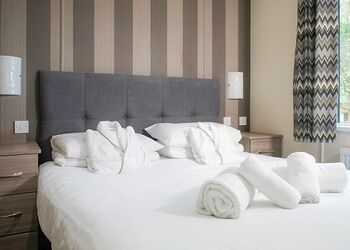 3 Bed Platinum Lodge Pet - St Ives Holiday Village, Lelant, St Ives