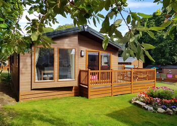 4 Bed Platinum Hot Tub Lodge Pet - St Ives Holiday Village, Lelant, St Ives