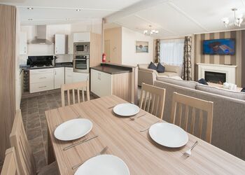 4 Bed Platinum Hot Tub Lodge Pet - St Ives Holiday Village, Lelant, St Ives