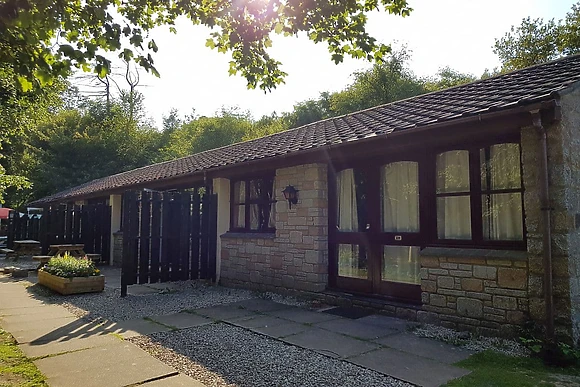 2 Bed Bronze Bungalow sleeps 4 