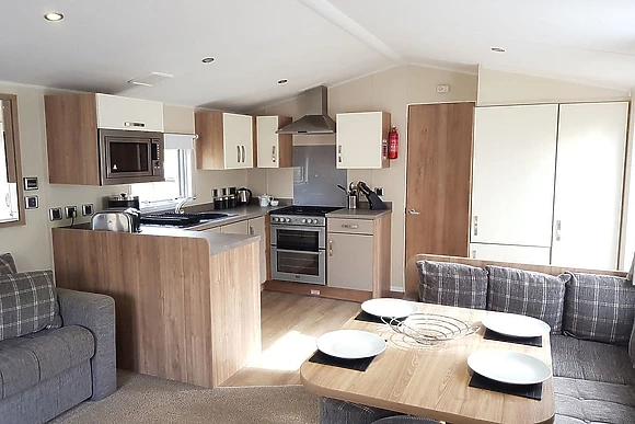 2 Bed Gold Caravan Lodge 