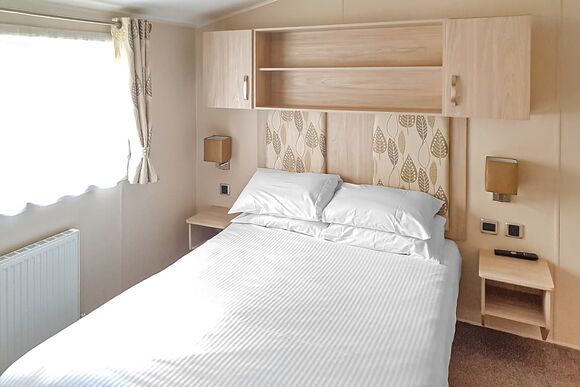 2 Bed Gold Caravan Lodge - St Ives Holiday Village, Lelant, St Ives