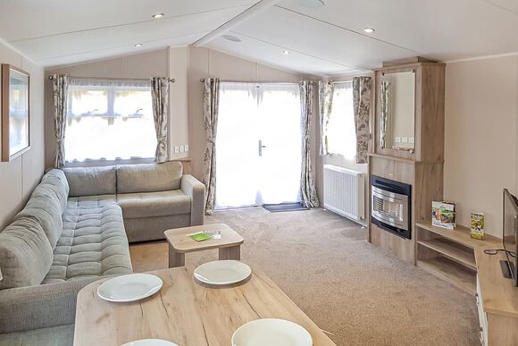 2 Bed Platinum Caravan Hot Tub Caravan Lodge - St Ives Holiday Village, Lelant, St Ives